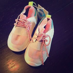 Zara baby girl shoes 6.5!
